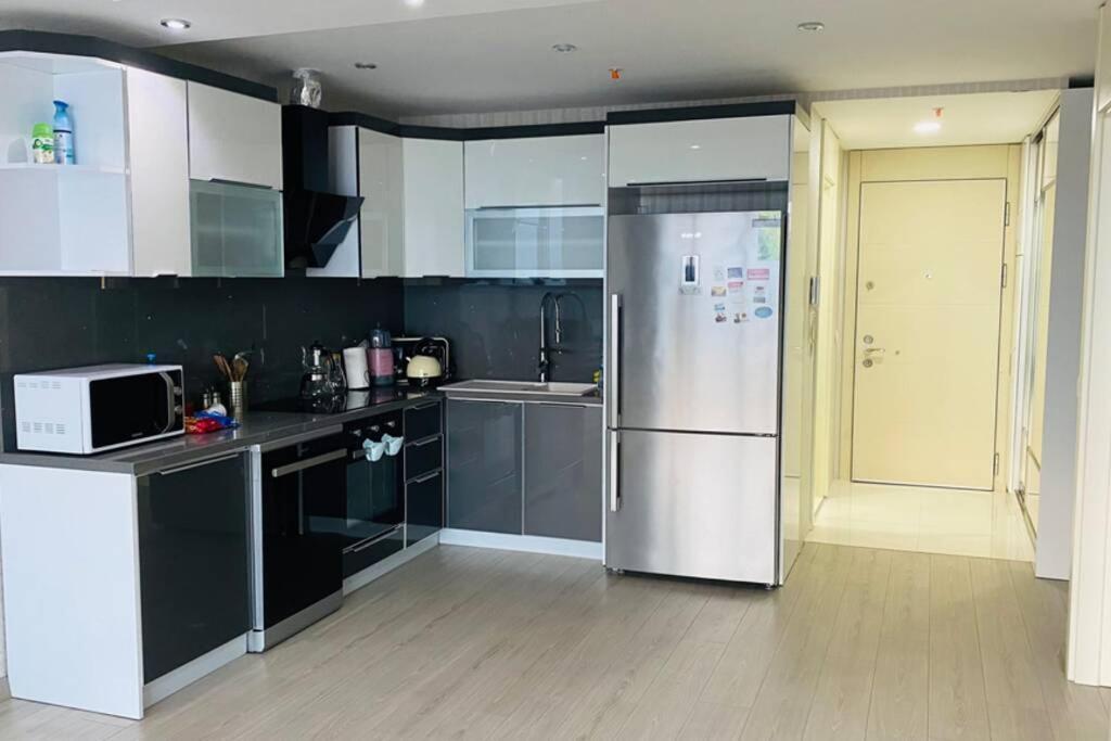 Luxury 2 Room Suite Apartment With Seaview In Center Estambul Exterior foto