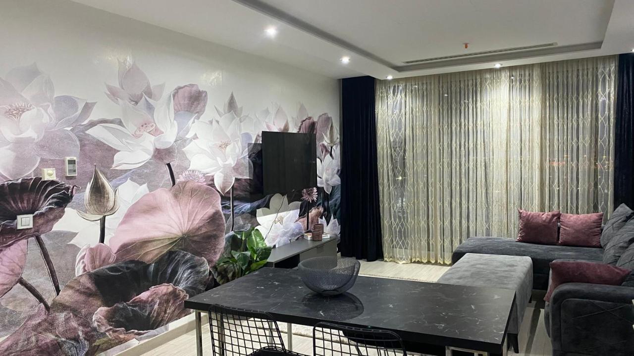 Luxury 2 Room Suite Apartment With Seaview In Center Estambul Exterior foto